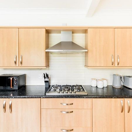 Beautiful 6 Bedroom House For 17 Guests Next To Edgbaston Stadium Birmingham Buitenkant foto