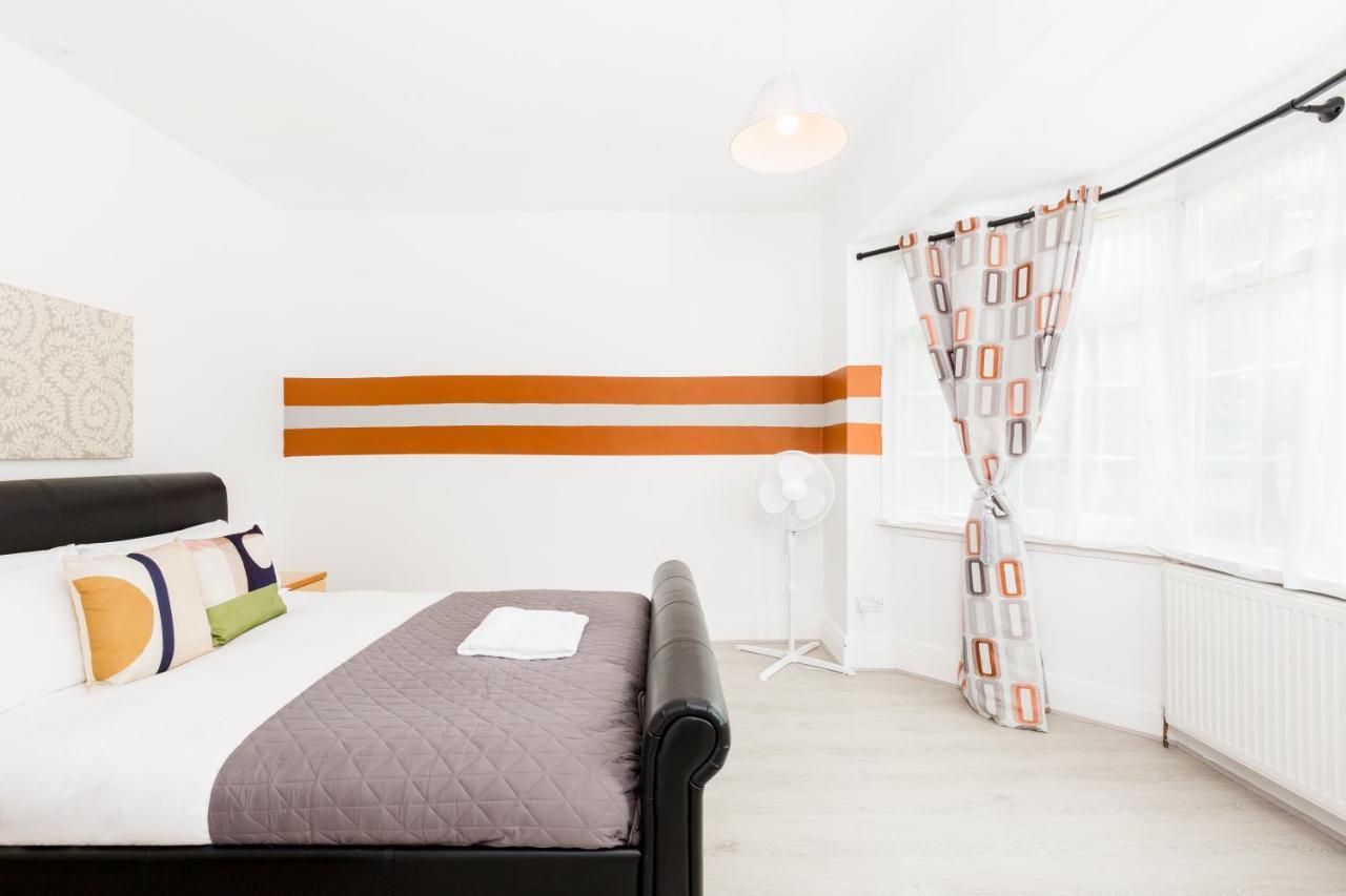 Beautiful 6 Bedroom House For 17 Guests Next To Edgbaston Stadium Birmingham Buitenkant foto